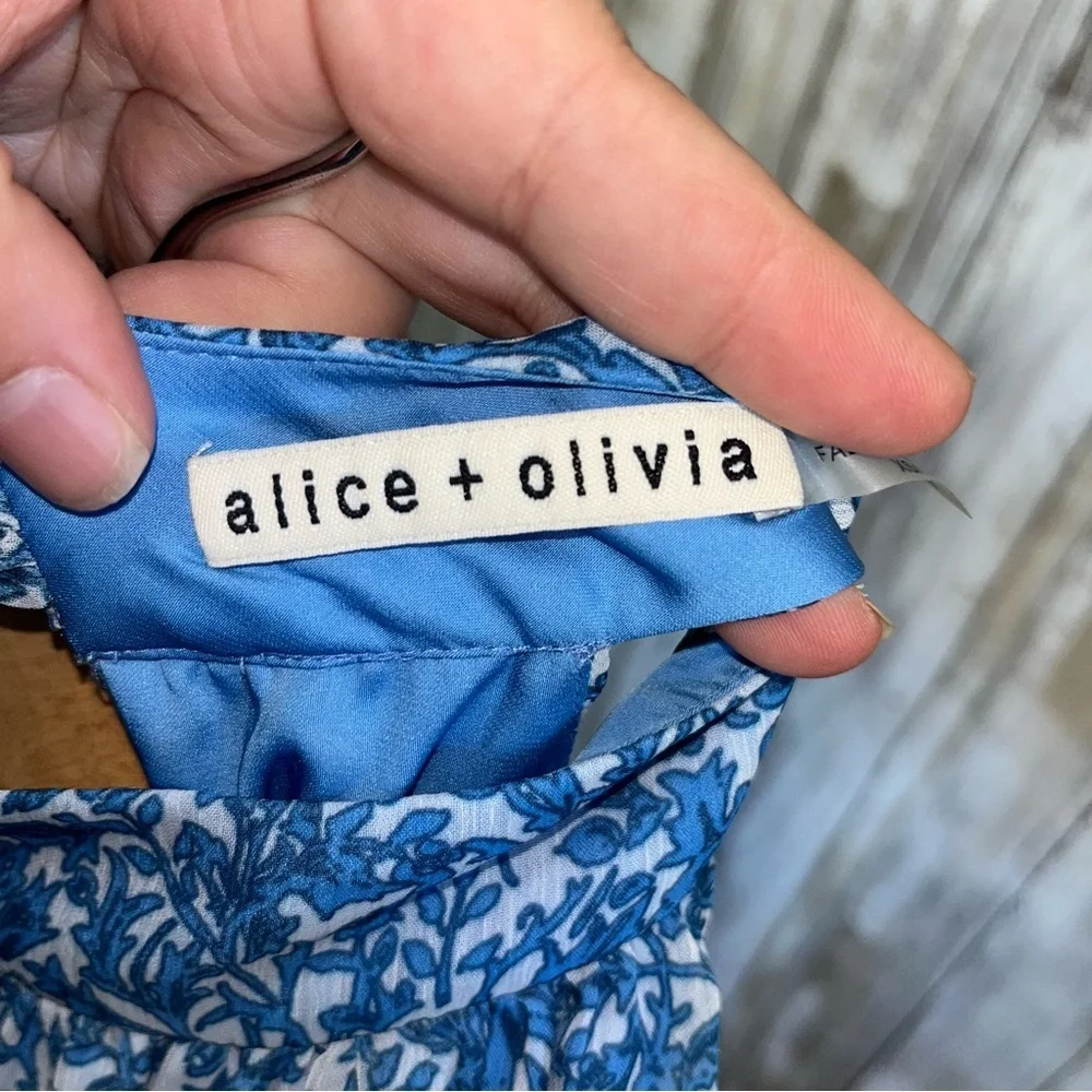 Alice & Olivia Maris Blue Floral Halter Top Tie Back Sleeveless Blouse XS - Picture 7 of 8